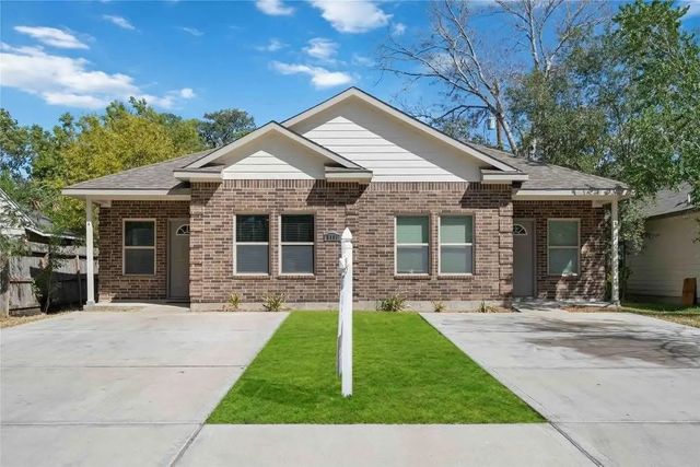 5101 Southwind Street, Houston