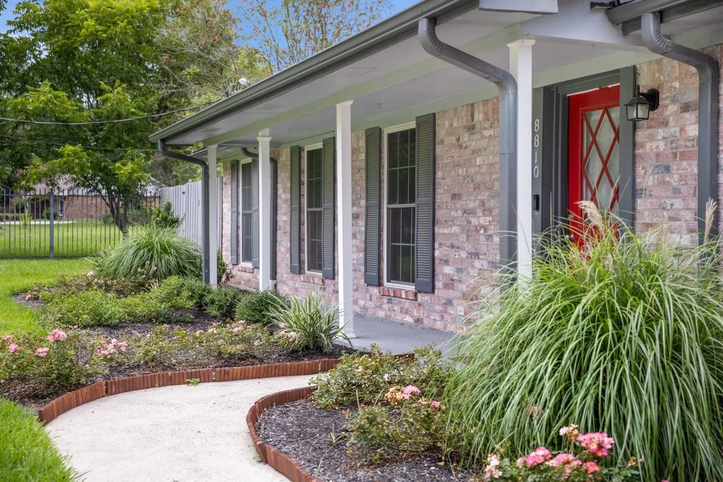 8810 Seber Drive, Tomball