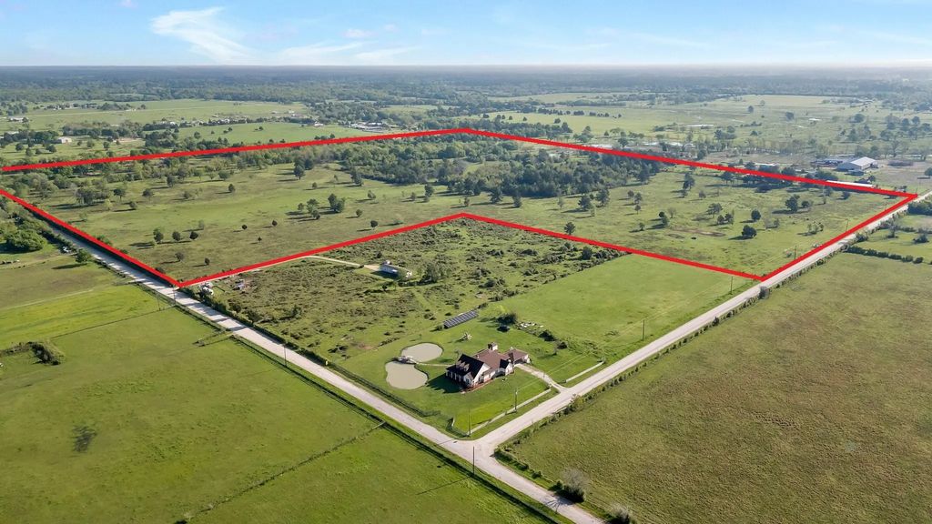 33450 Howell Road, Waller