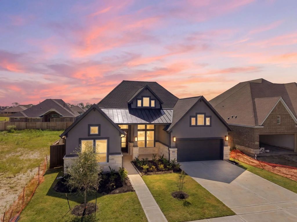 12219 Denham Drive, Mont Belvieu