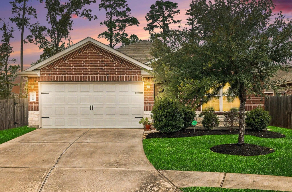 14106 Locke Point Court, Conroe