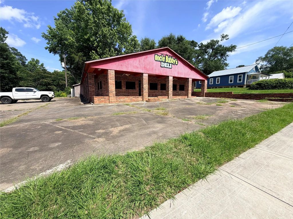 400 S Main Street, Jasper
