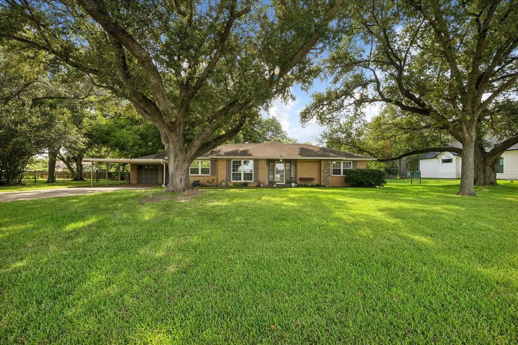 12511 Britt Road, Pearland