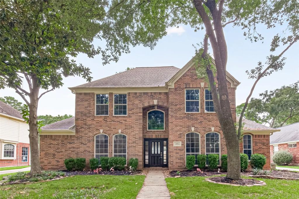 12514 Leytonstone Street, Tomball