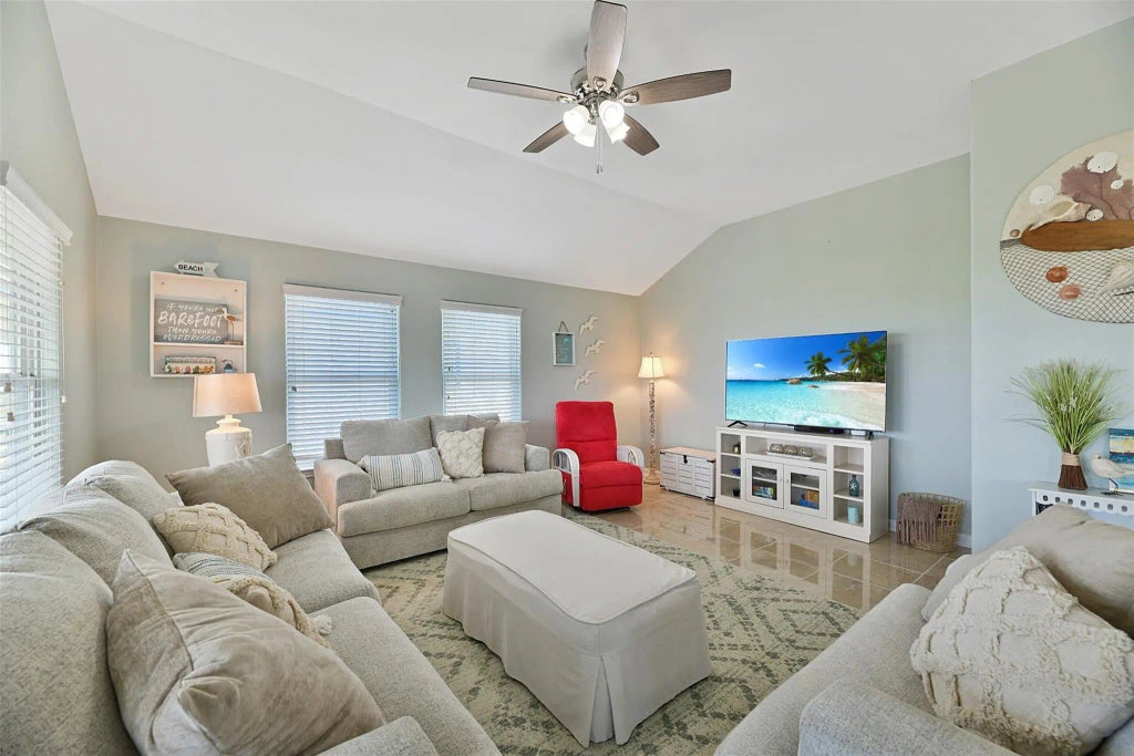 23178 Fresca Street, Galveston