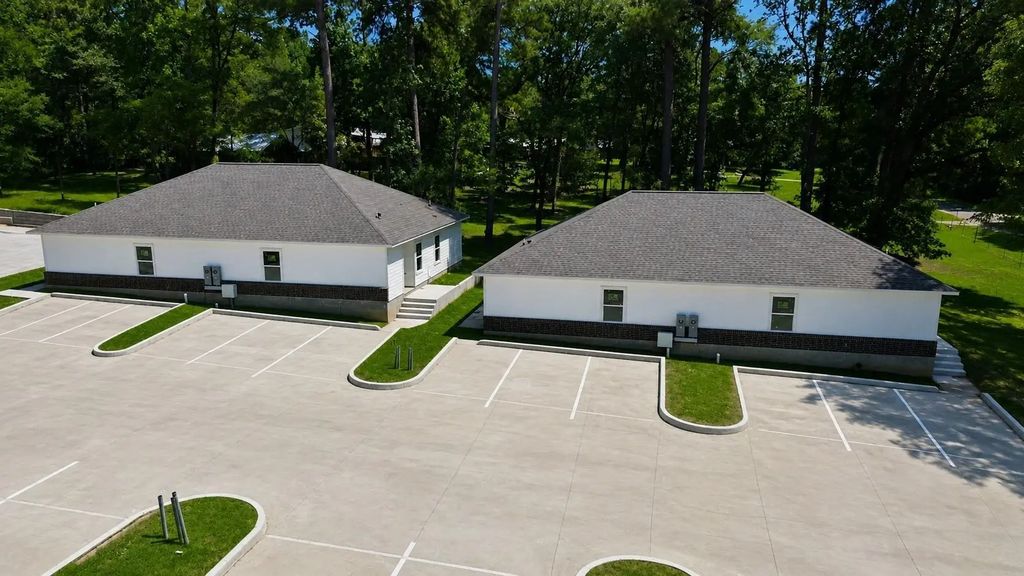 103 Summer Place, Huntsville
