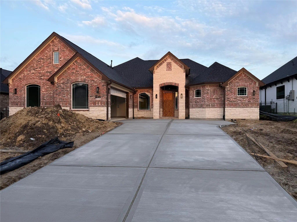 300 Camden Hills Drive, Montgomery