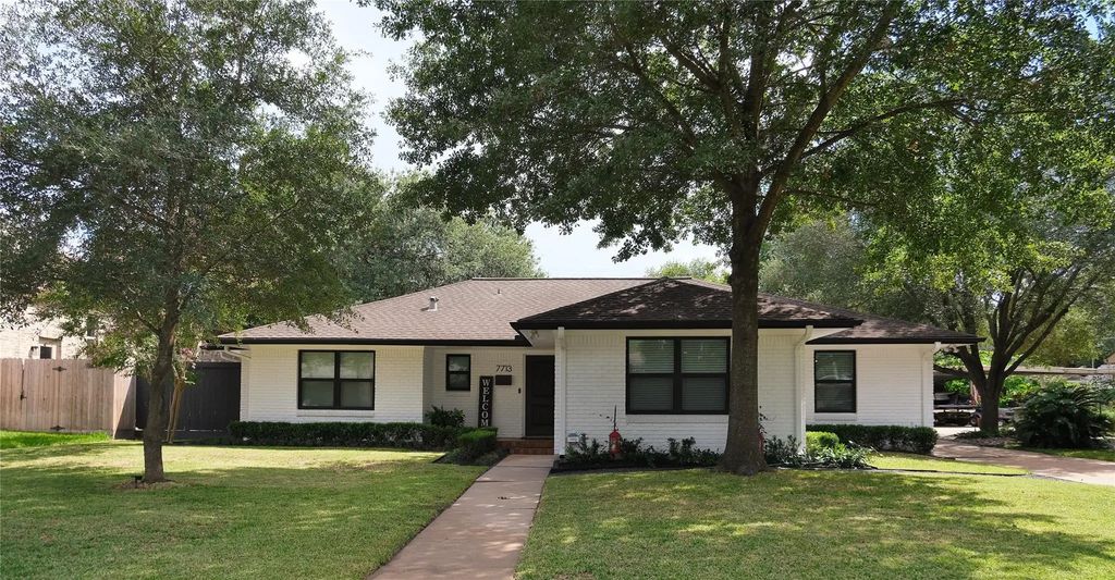 7713 Valley View Lane, Houston