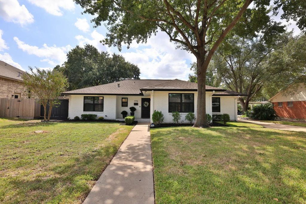 7713 Valley View Lane, Houston