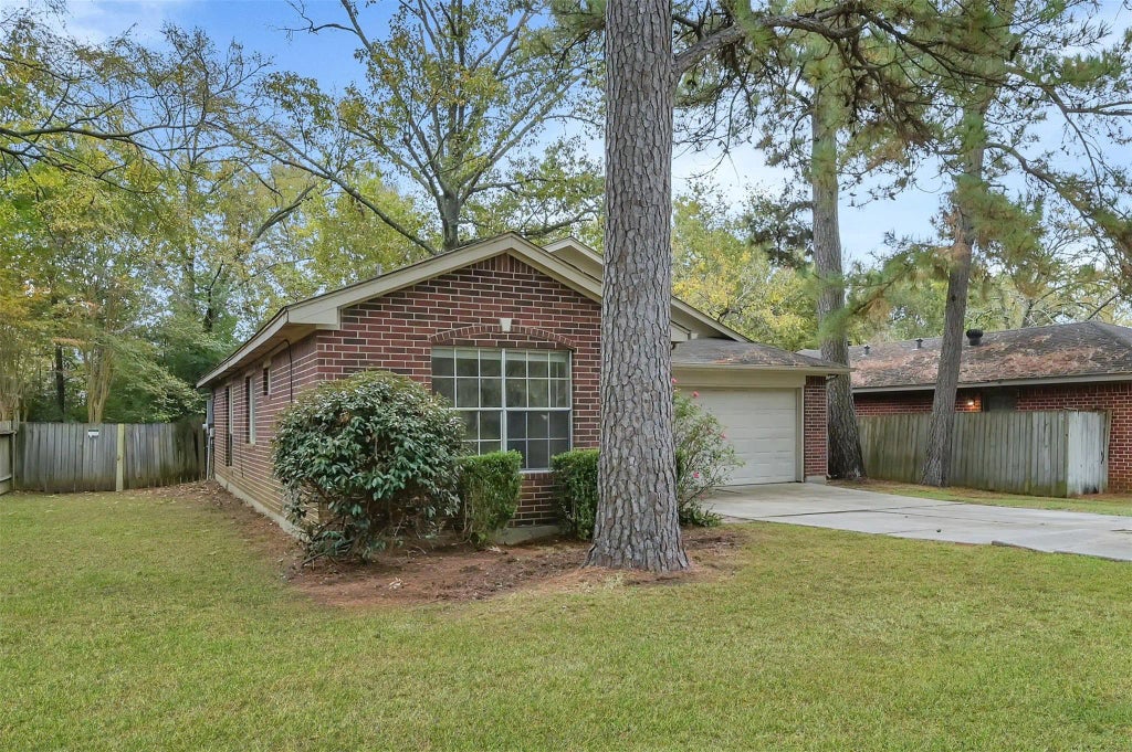 318 Paradise Lane, Montgomery