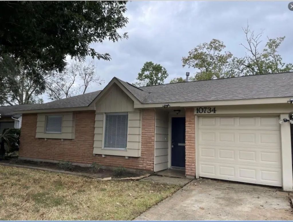 10734 Braewick Drive, Houston