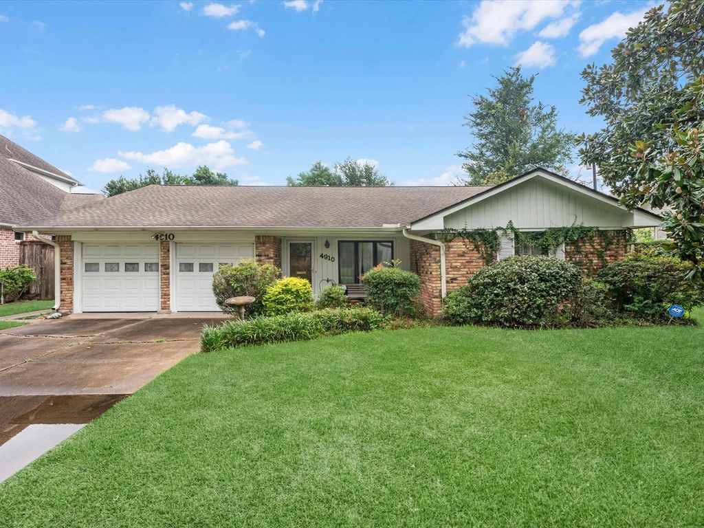 4910 Yarwell Drive, Houston