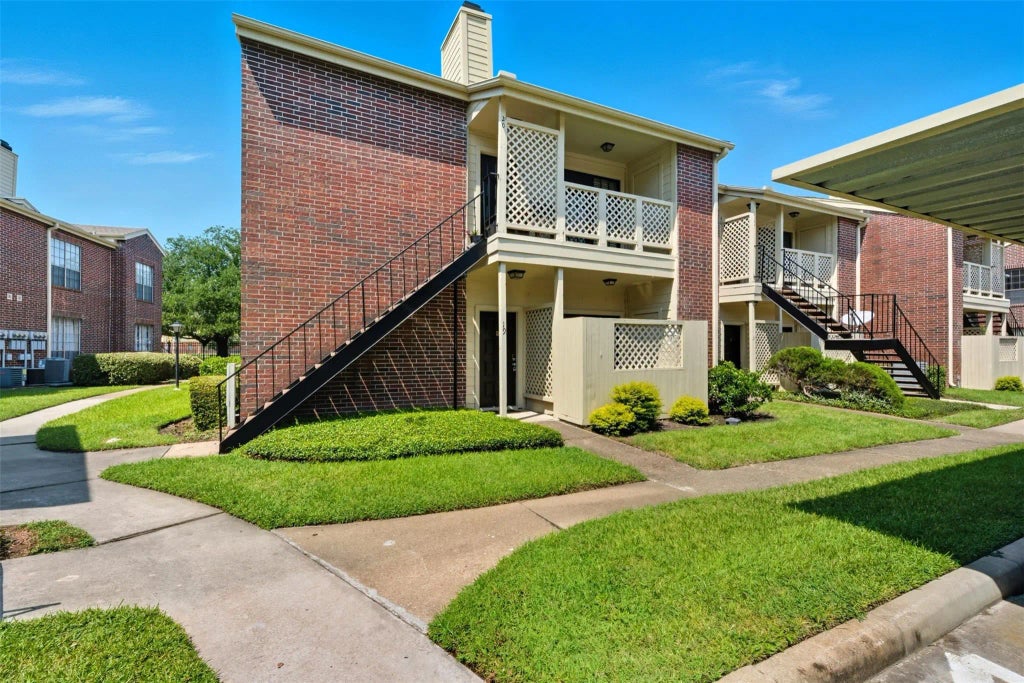 8055 Cambridge Street 20, Houston