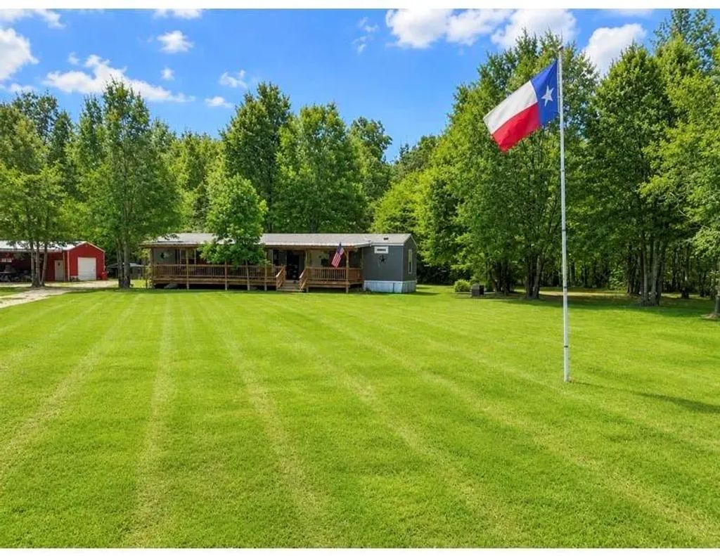 476 Camp Branch Road, Trinity
