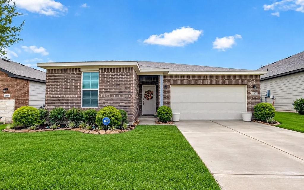 11873 Whirlaway Drive, Willis