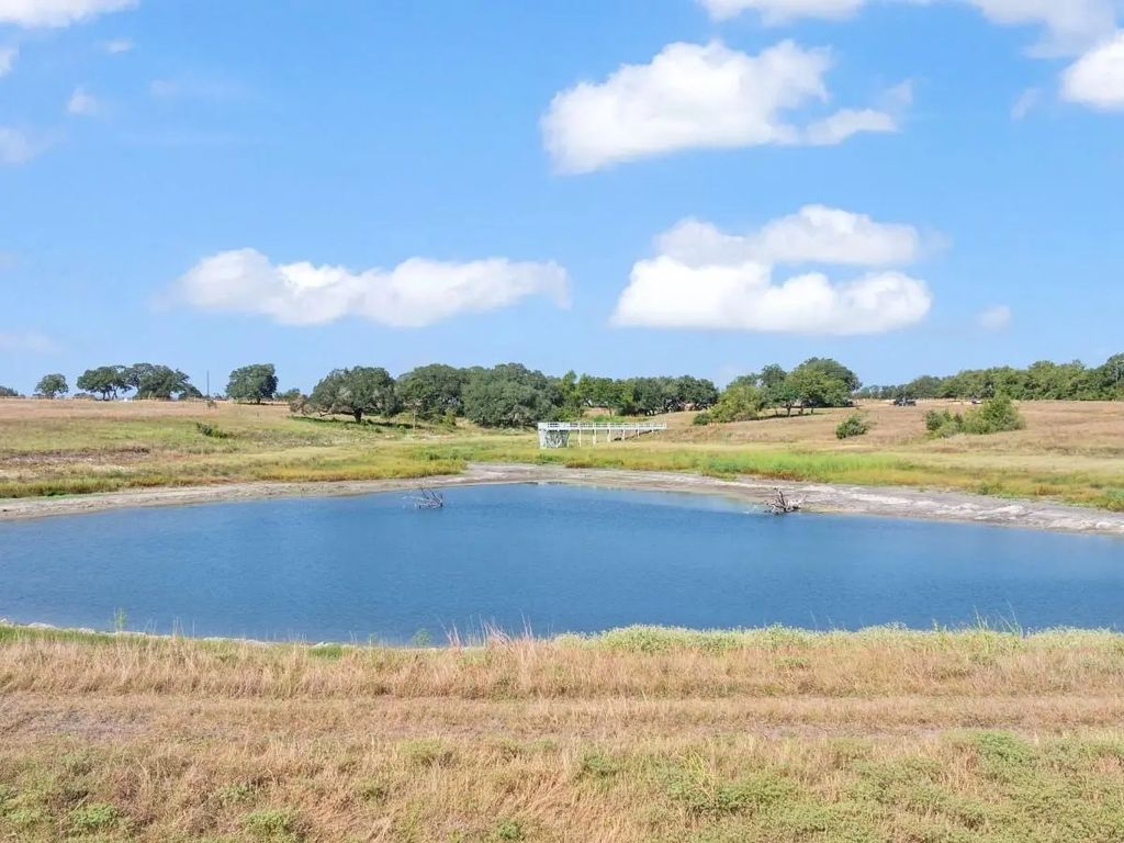 3147 Fm 956, Schulenburg