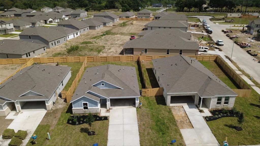 12706 Cobbler Glenn Drive, Crosby