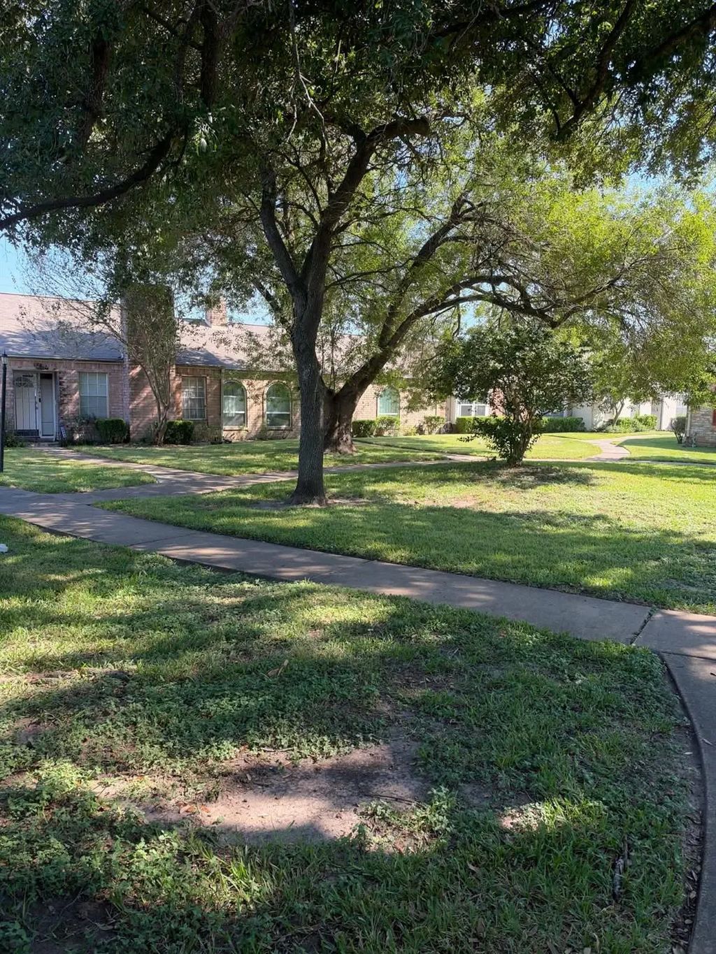 10952 Bexley Drive 952, Houston
