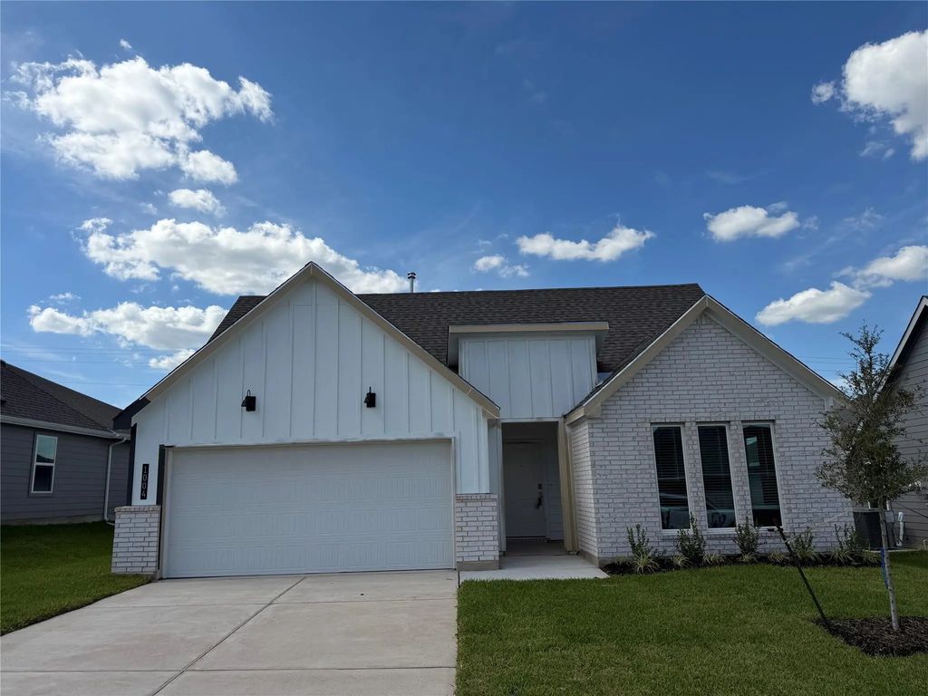 1004 Legrand Street, Brenham