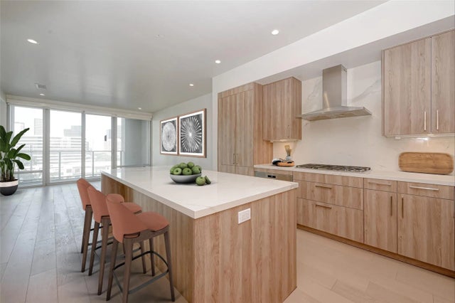 2047 Westcreek Lane 801, Houston