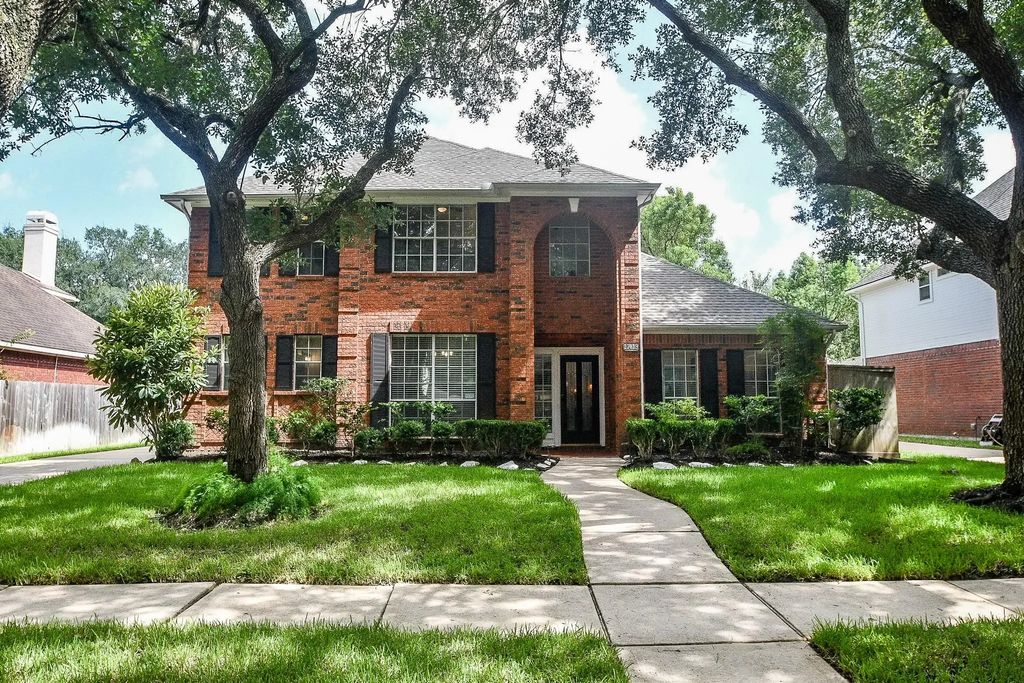17419 Marigold Drive, Sugar Land