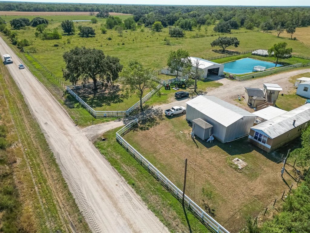 16631 Baker Cr 522 Road, Guy
