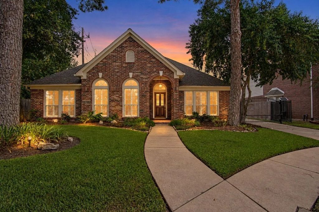 13222 Sycamore Heights Street, Houston