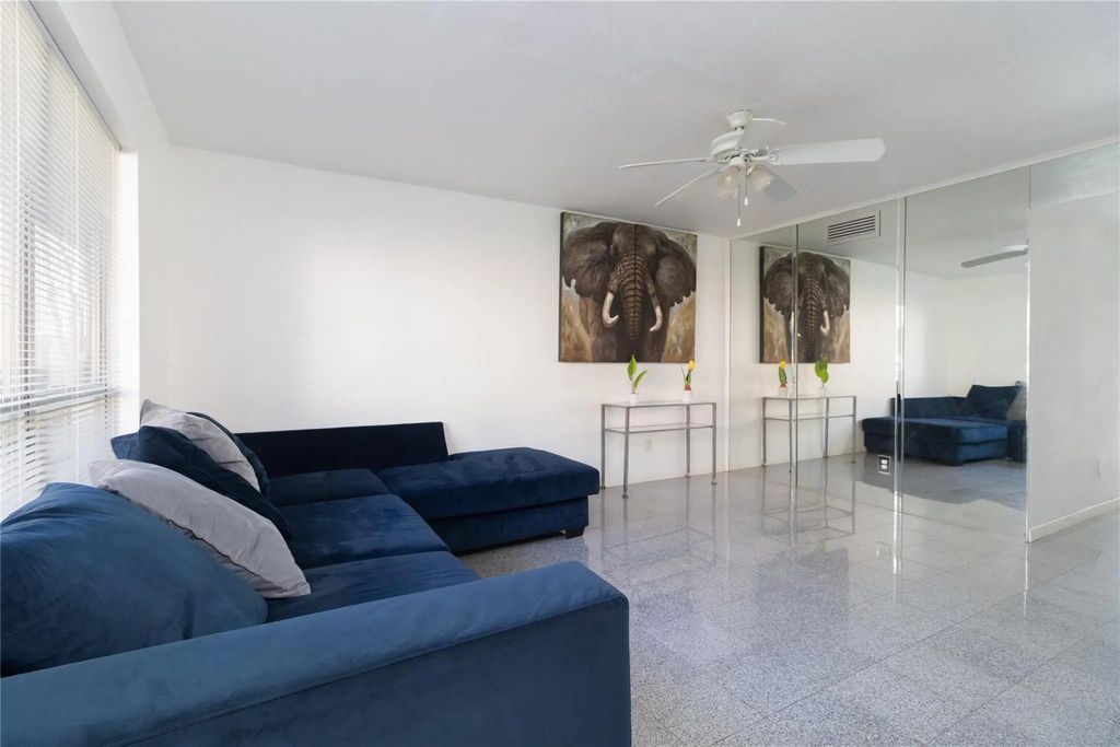 6202 Skyline Drive 29, Houston