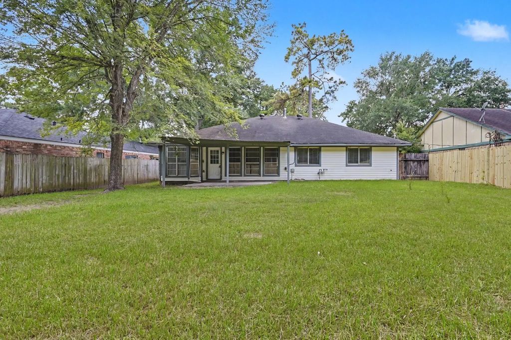 23010 Grand Rapids Lane, Spring