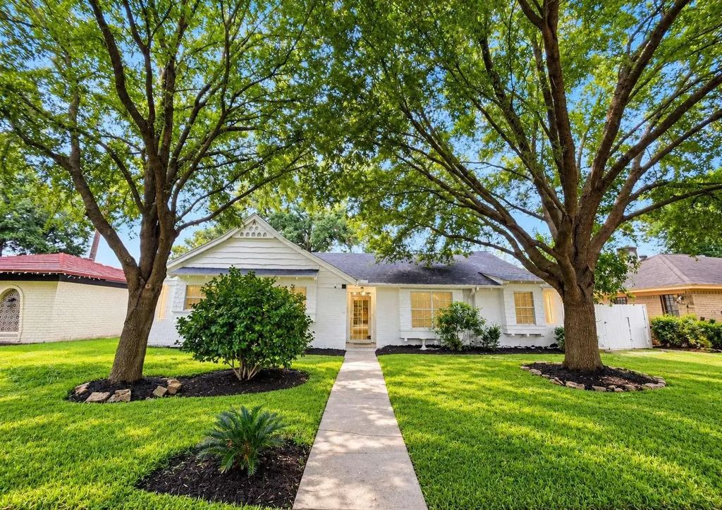 1143 Creekmont Drive, Houston