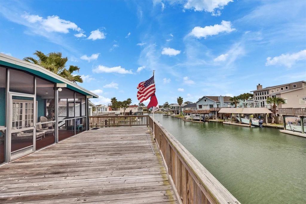 16703 Curlew Road Road, Jamaica Beach