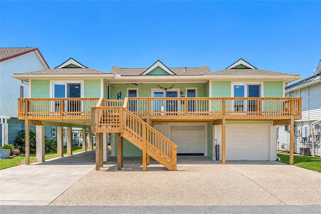 1264 Blue Heron Street, Hitchcock