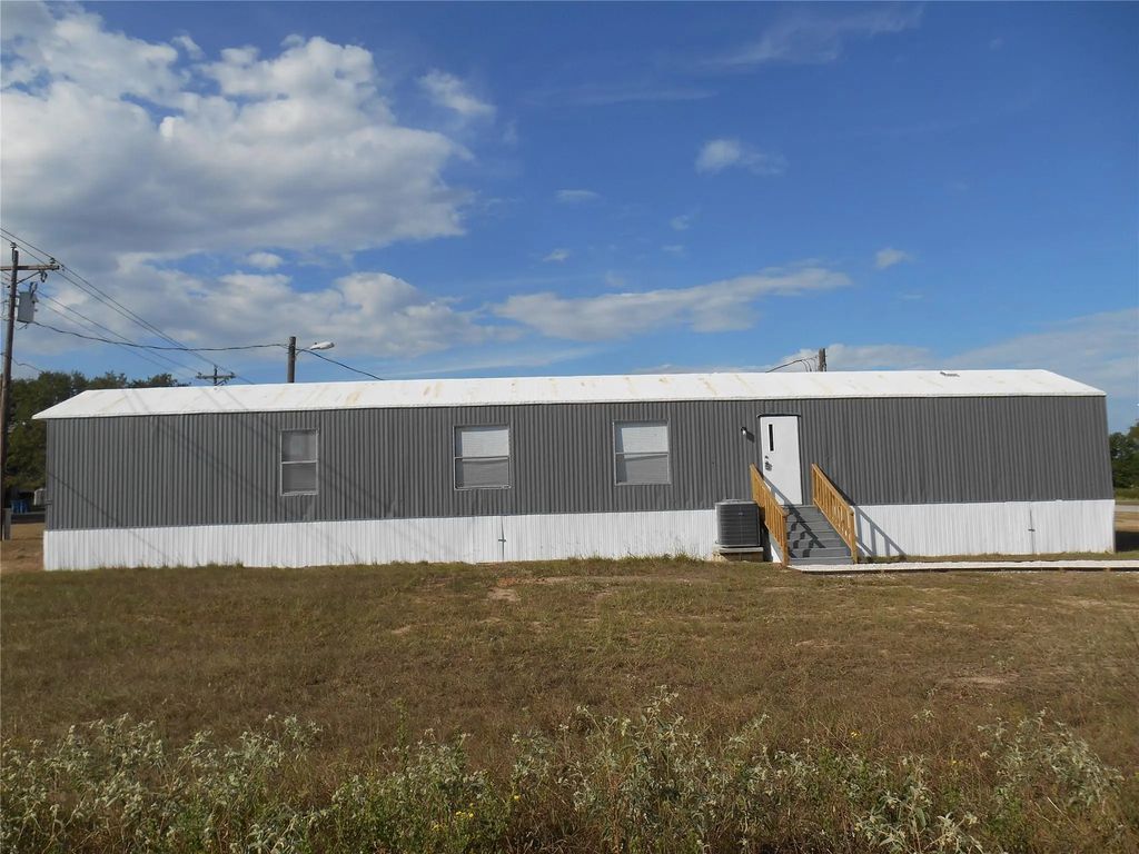 527 Cindy Lane, Prairie View
