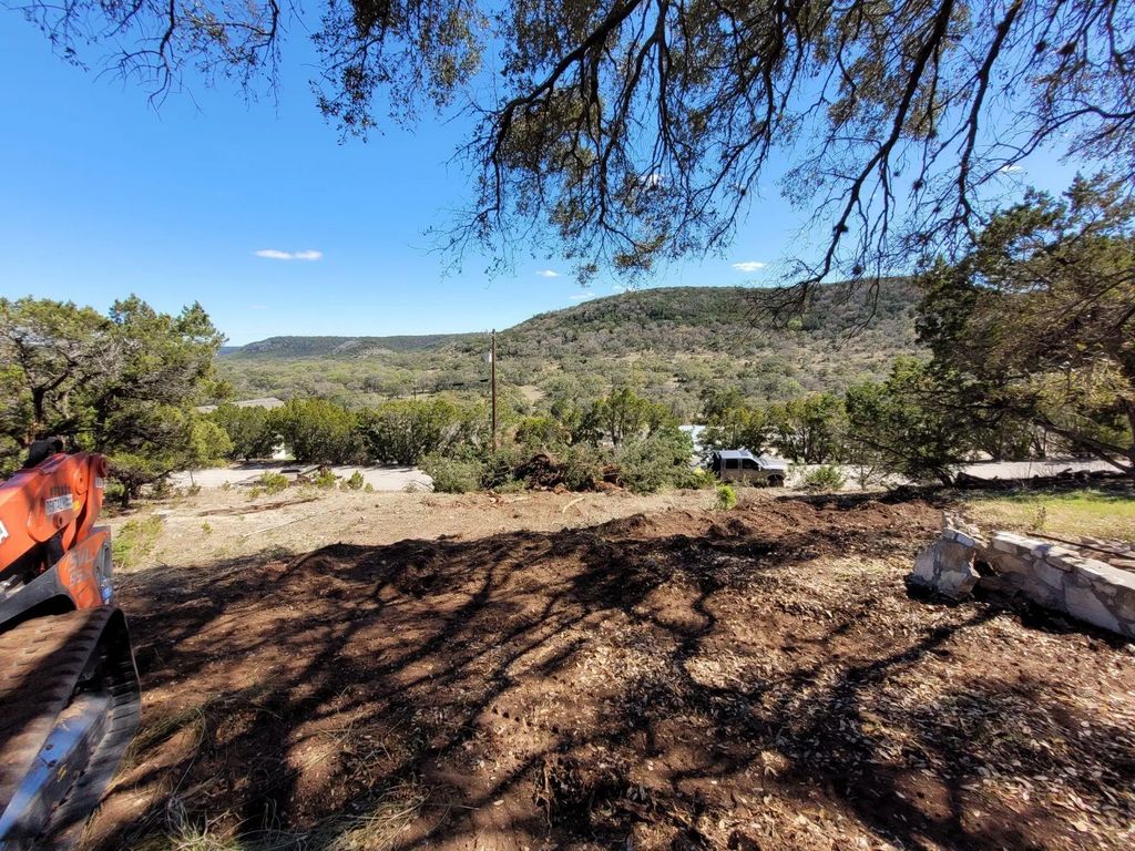 659 Contour Drive, Canyon Lake