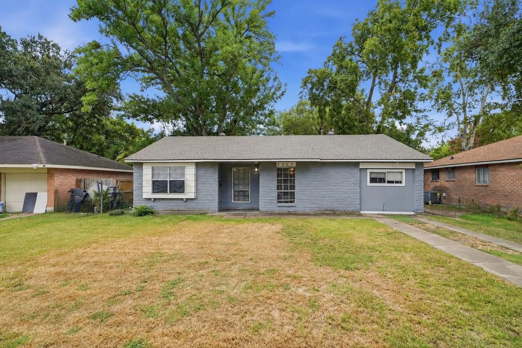 5809 Melanite Avenue, Houston
