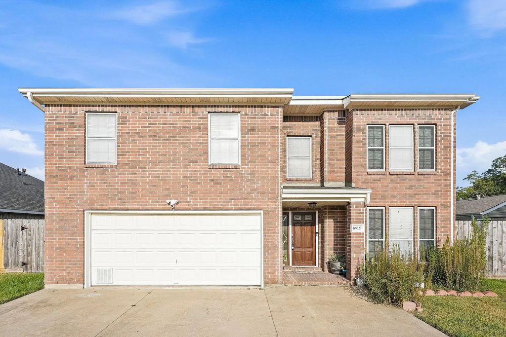 10027 Glenkirk Drive, Houston