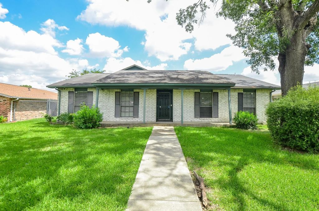 14419 Merry Meadow Drive, Houston