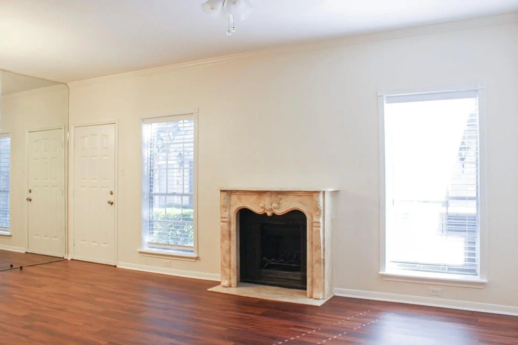 7387 Regency Square Court, Houston