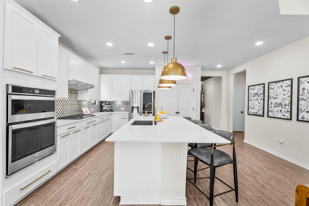 27809 Ellie Oak Lane, Spring
