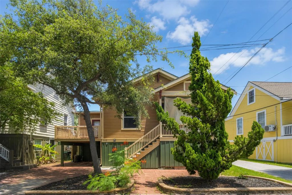 1112 17th Street, Galveston