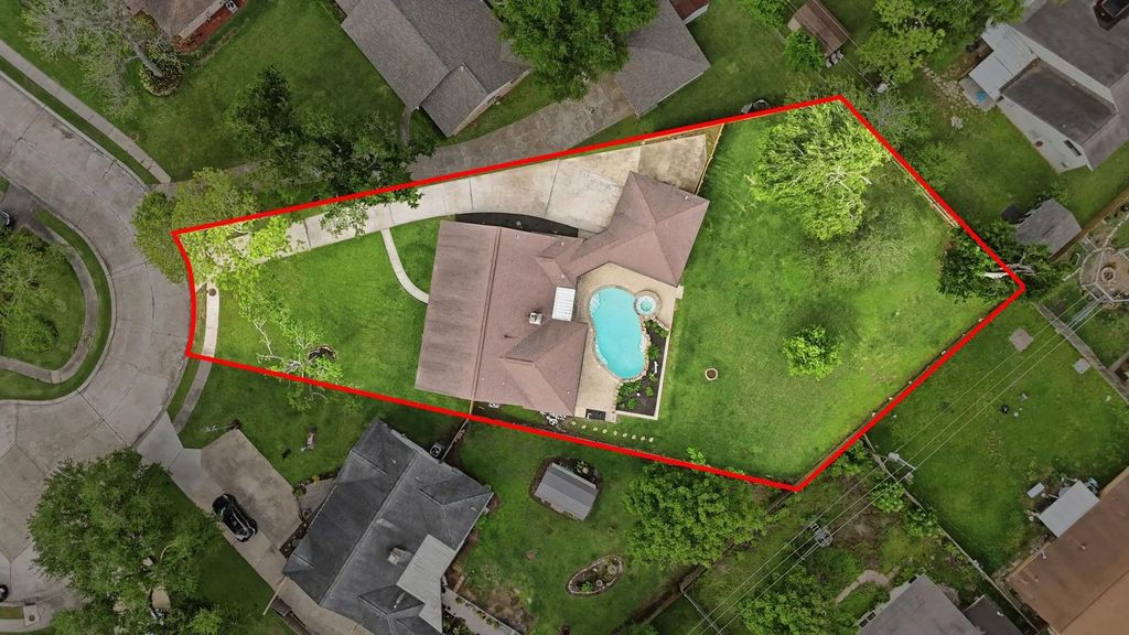 59 S Shamrock Court, Lake Jackson