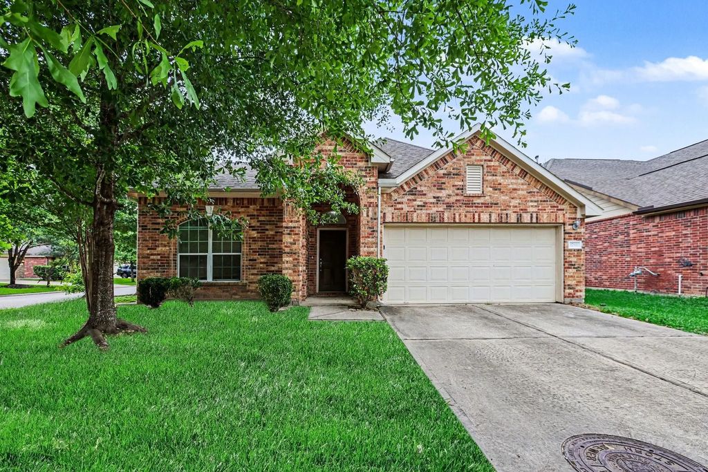 17811 Dappled Walk Way, Cypress