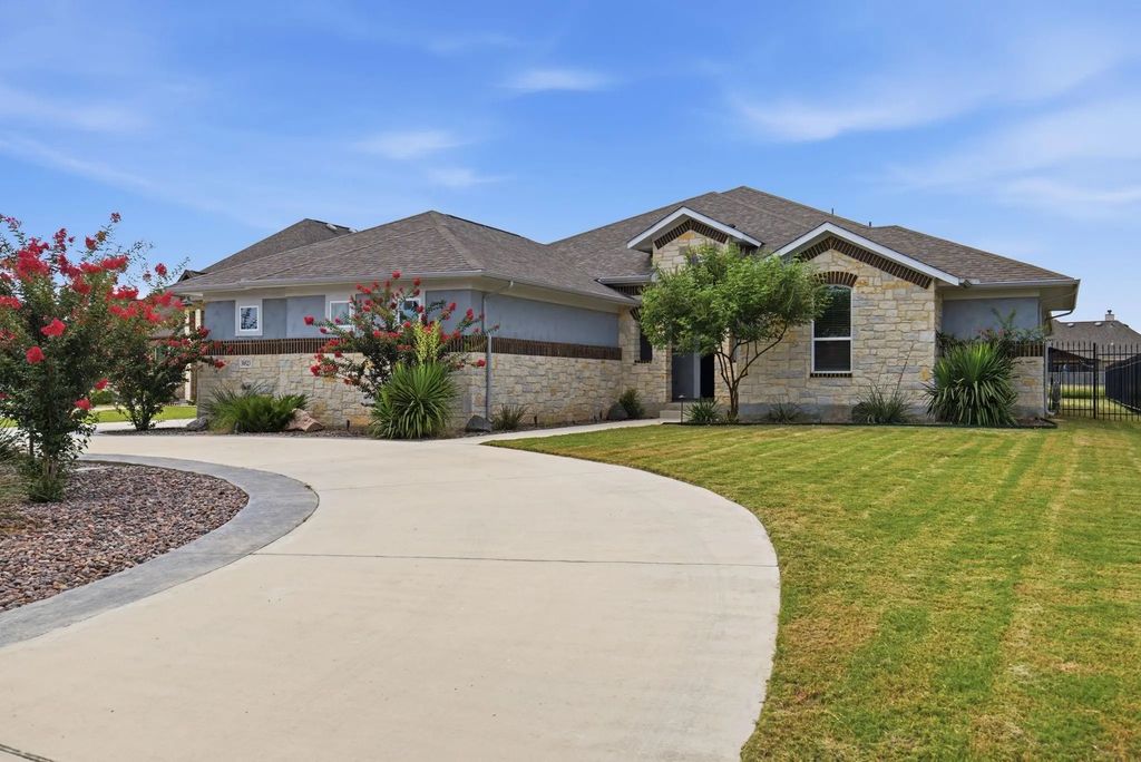 30523 Setterfeld Circle, Fair Oaks Ranch
