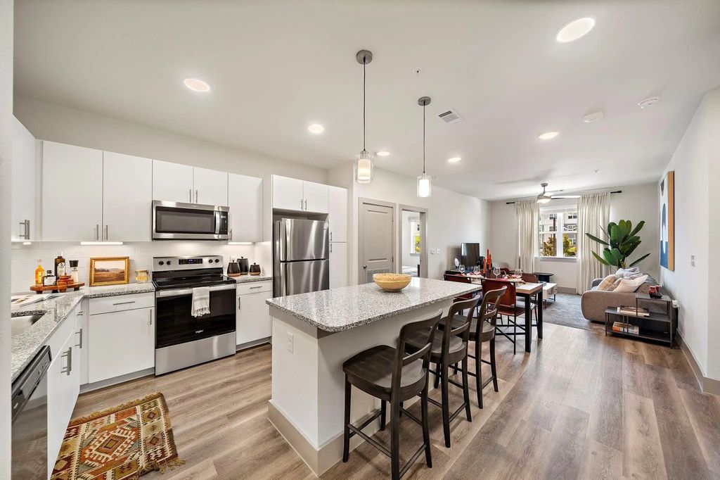 10485 League Line Rd B1, Conroe