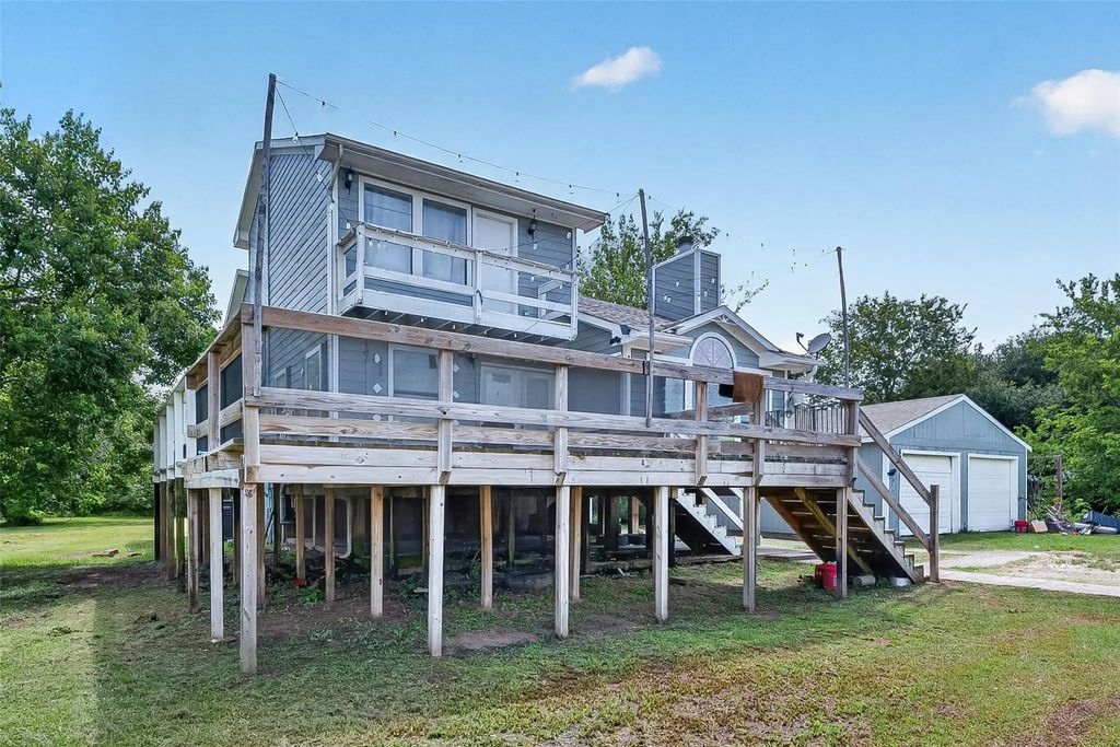 5527 County Road 155 X77511, Alvin