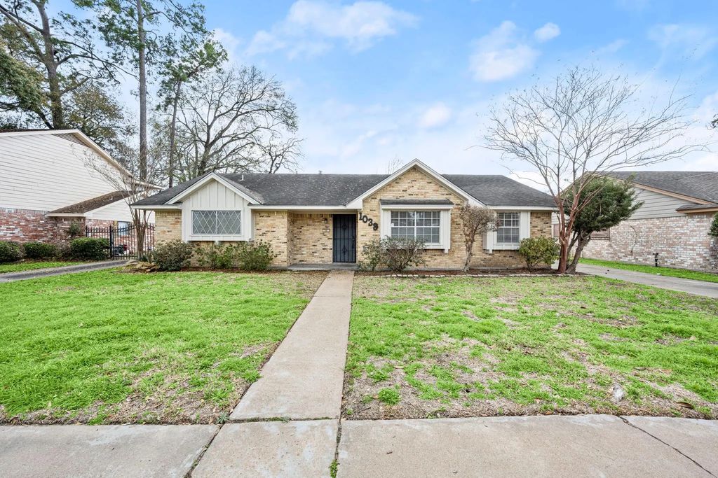 1039 Marcella, Houston