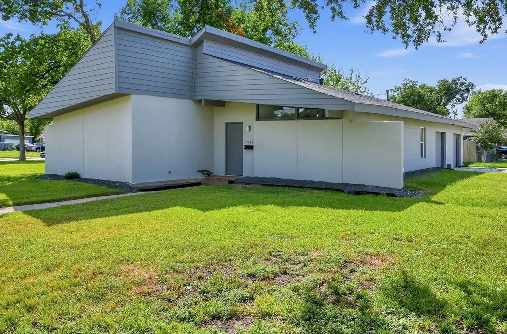 2626 Knotty Oaks Trail, Houston