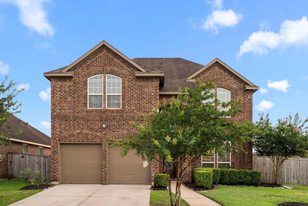 1996 Honey Meadow Lane, Pearland