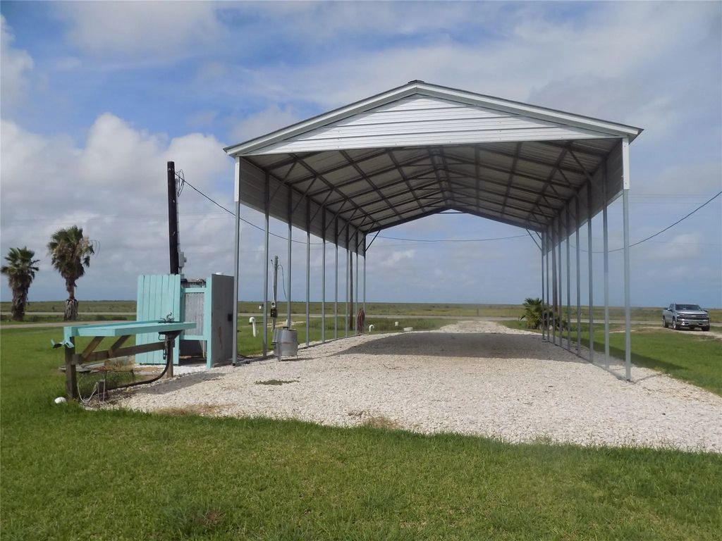 817 Fm 457 Drive, Sargent