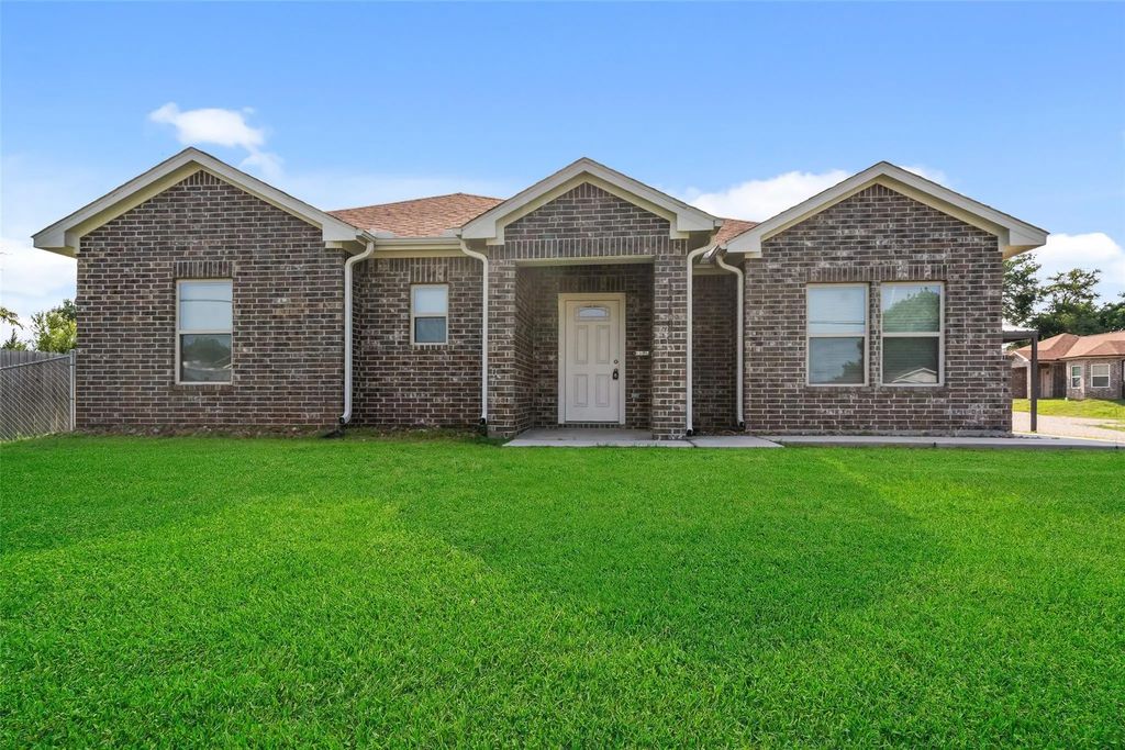 14103 Overstreet Drive, Willis